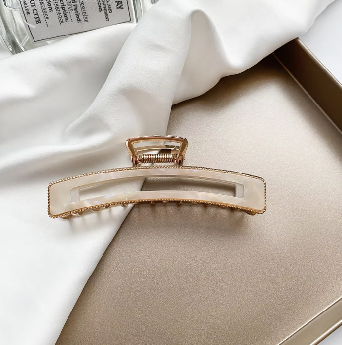 Avela - Large Metal Claw Clip Beige