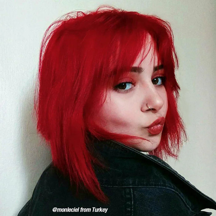 Manic Panic - High Voltage Cream / Pillarbox Red